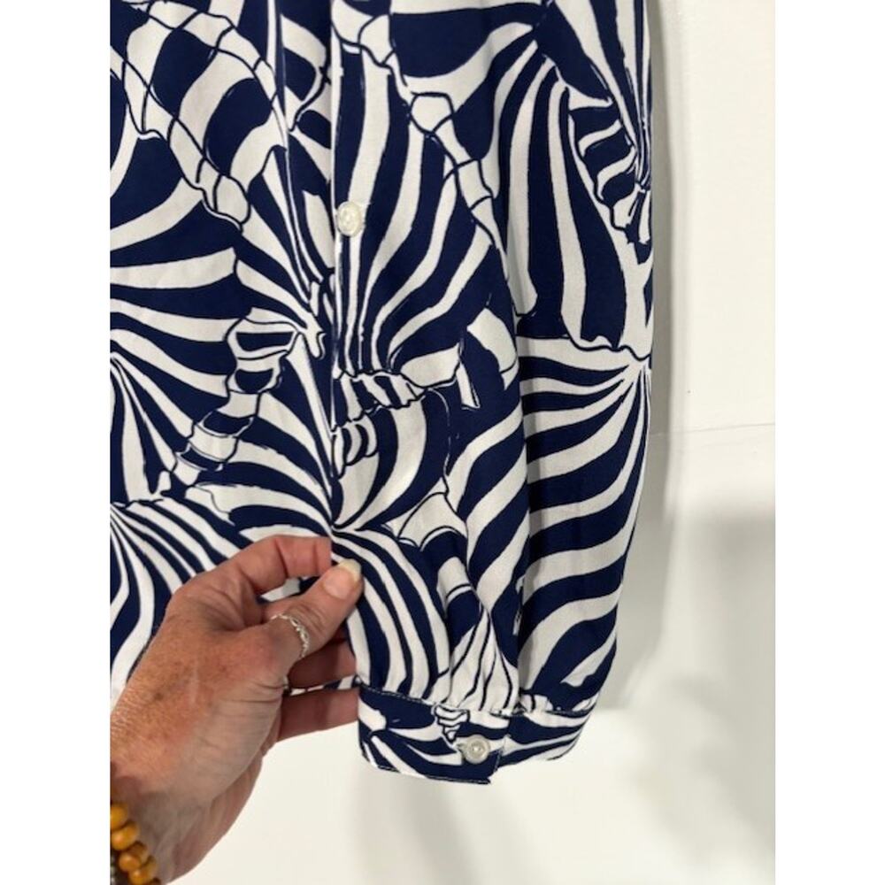 Caribbean Joe L Navy White Seashell Print Roll Tab Blouse Coastal Resort Beach - Picture 6 of 7